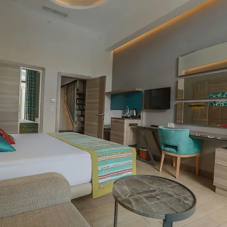 Otel Long Harmony Turkler