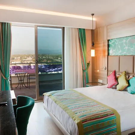 Hotel Long Harmony Turkler